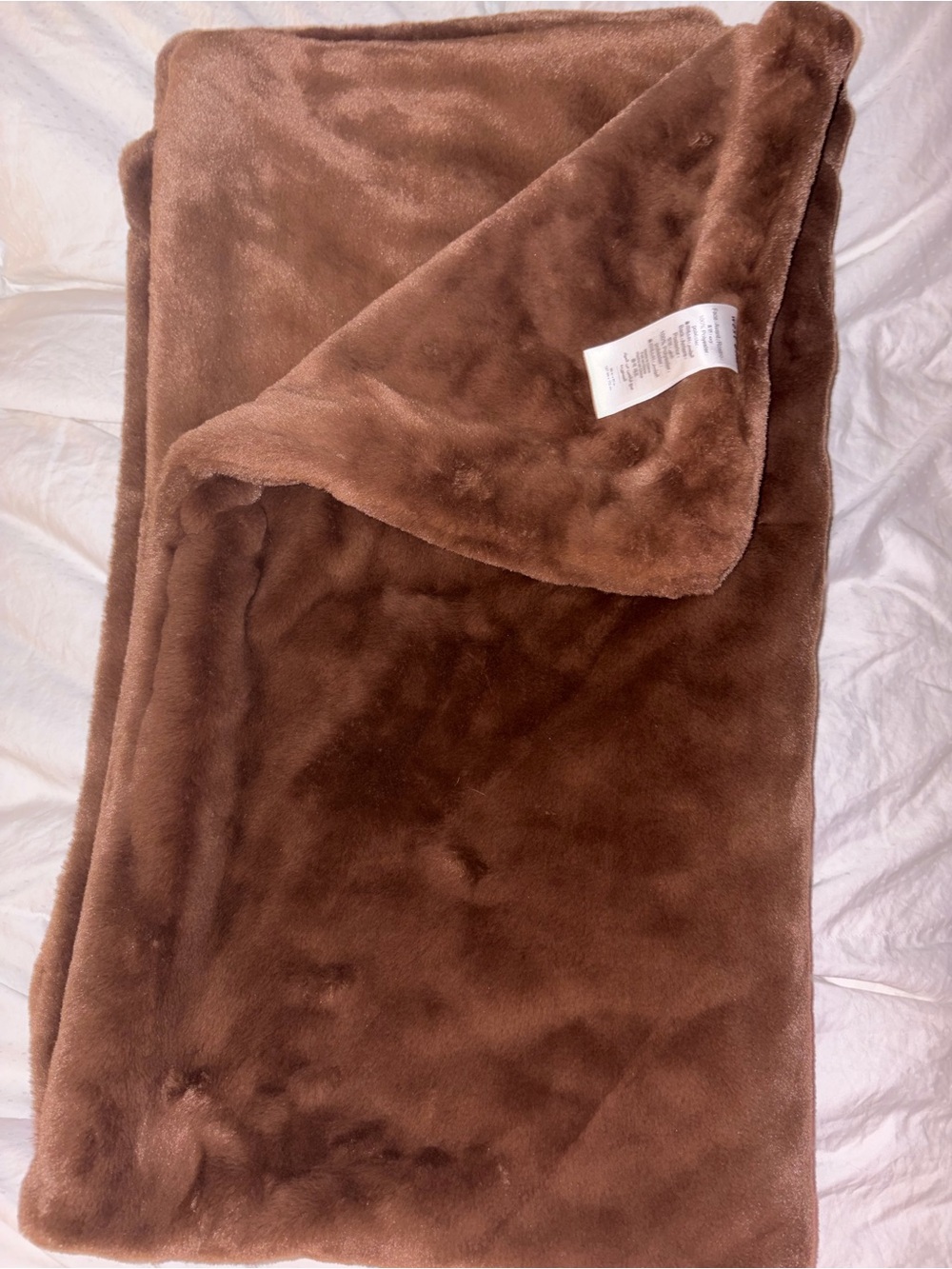 Like new West Elm  Faux Fur Throw Plush blanket